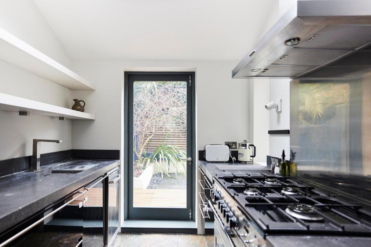 Апартаменты The Southwark Townhouse - Adorable 3Bdr House With Garden Лондон Экстерьер фото